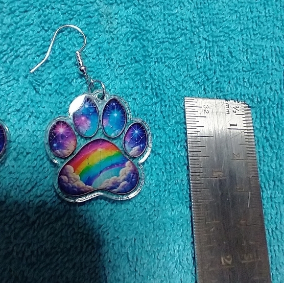 Cute colorful rainbow bridge dog paw memorial wire dangle earrings - Picture 2 of 3